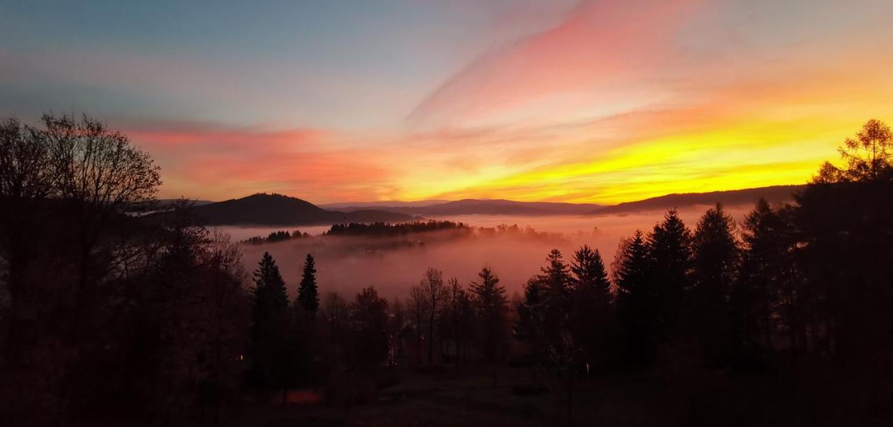 Parkhotel Smrzovka Luaran gambar